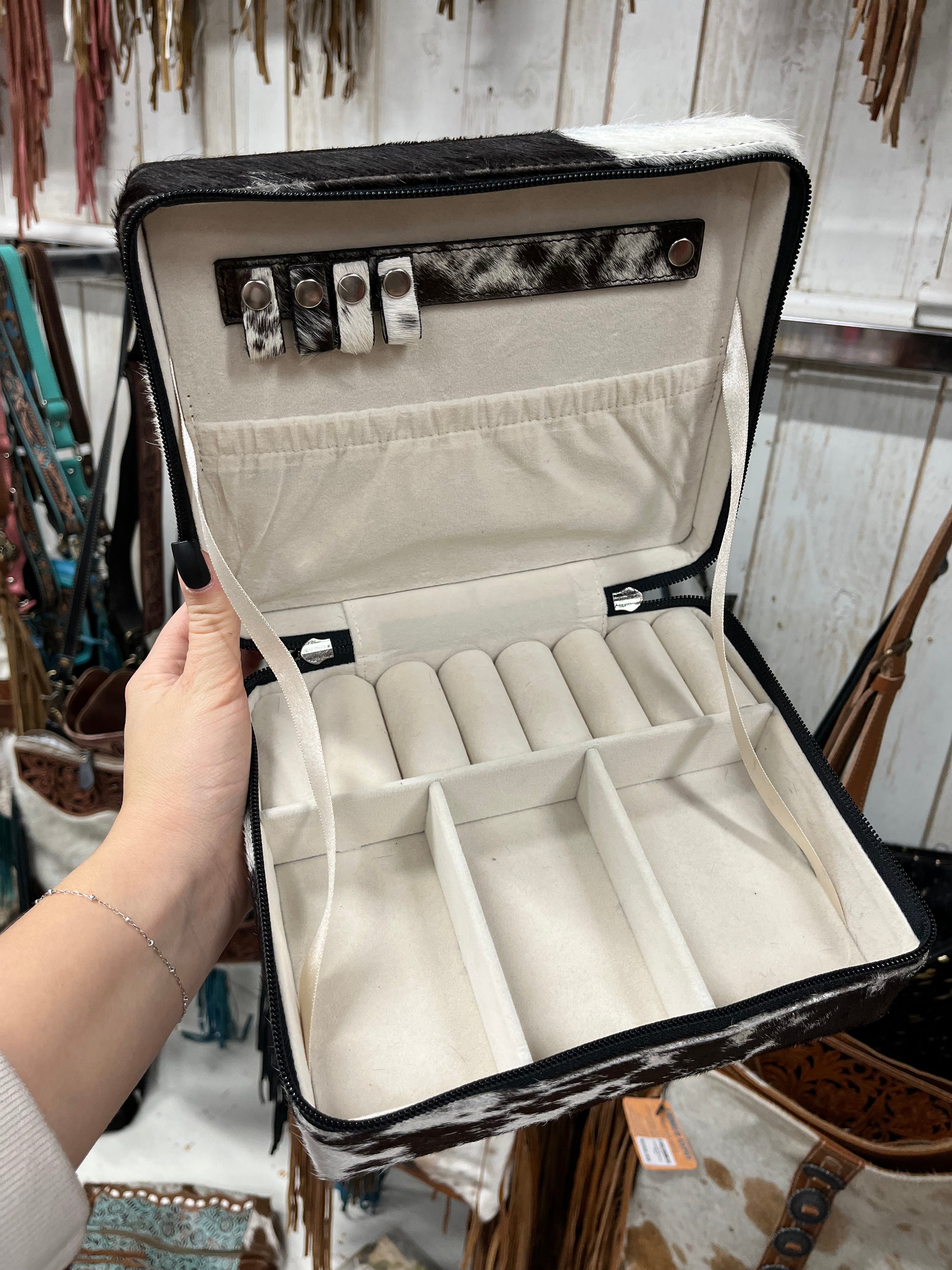 Mausoleum Jewelry Box