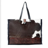 Comely Tote