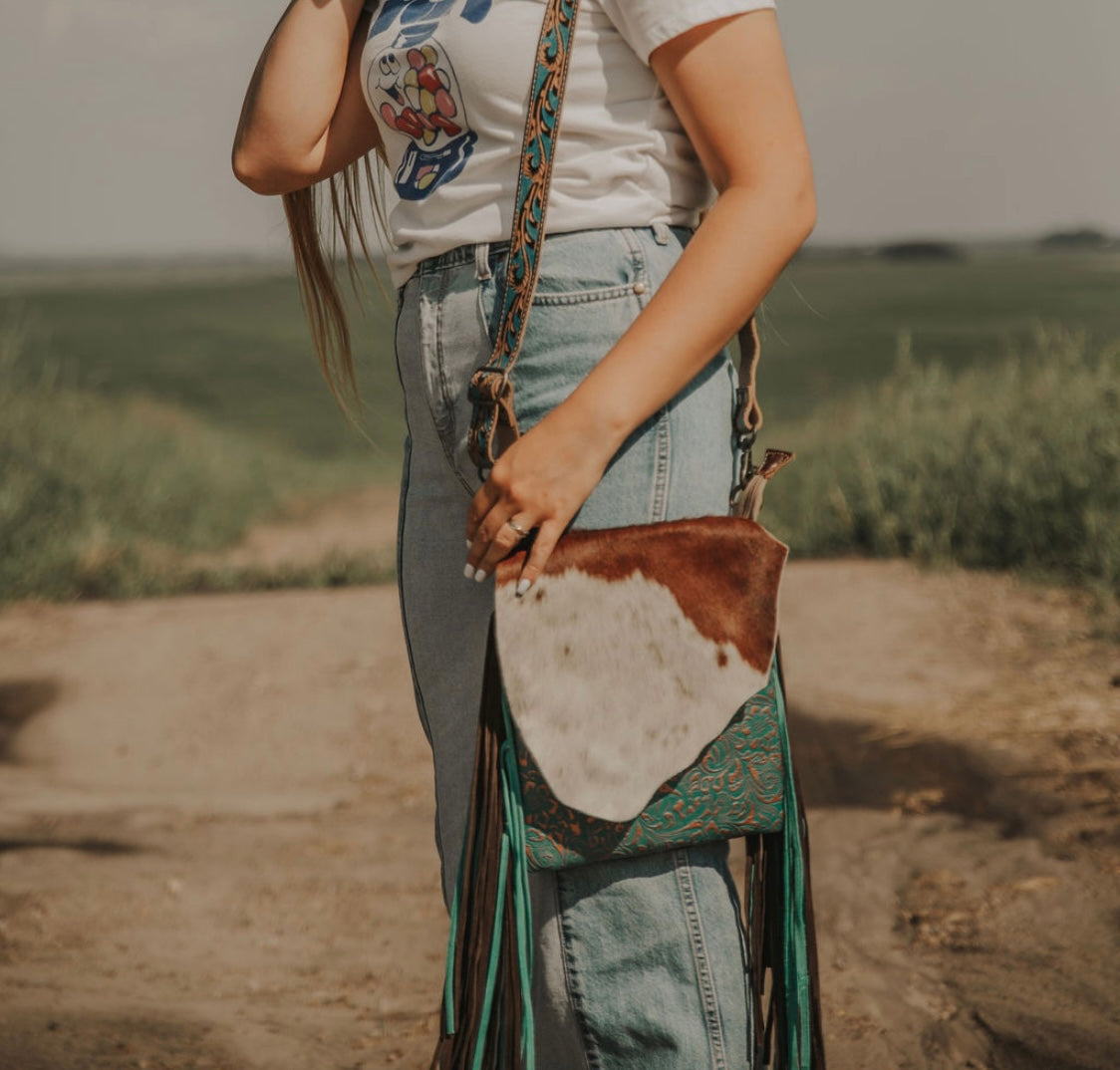 Dapples Fringe Purse